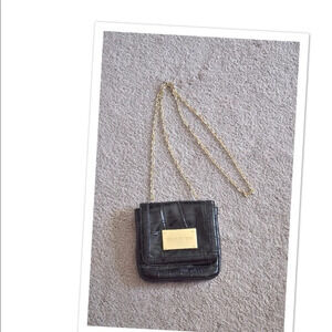 NWOT Gianni Bini small cross body bag
